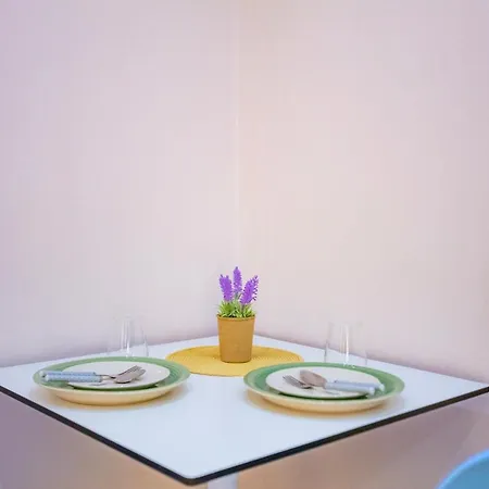 Center Modern App - The Nest Apartment *